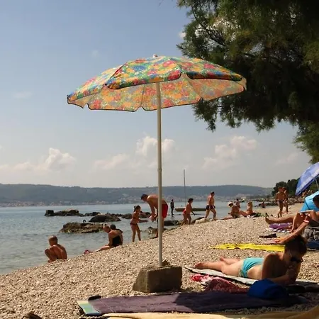 Apartment Apartment In Kastel Stafilic With Balcony, Air Conditioning, W-Lan 3784-7 *