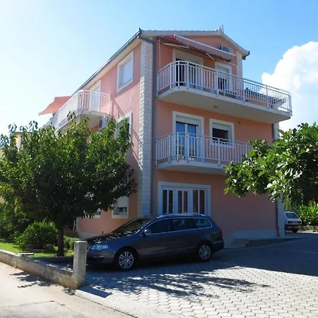 Apartment In Kastel Stafilic With Balcony, Air Conditioning, W-Lan 3784-7