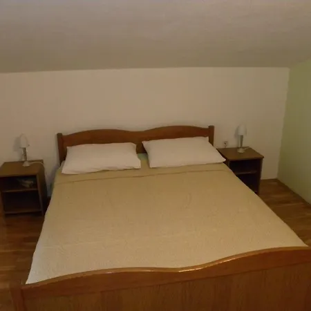 Apartment Apartment In Kastel Stafilic With Balcony, Air Conditioning, W-Lan 3784-7 Kaštela