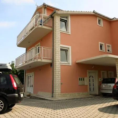 Apartment In Kastel Stafilic With Balcony, Air Conditioning, W-Lan 3784-7 Apartment